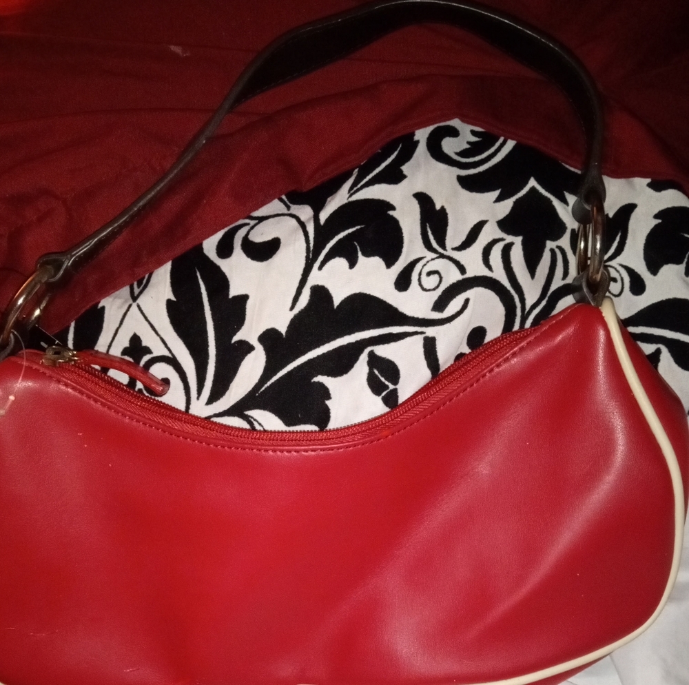 Purse - Picture 13 of 14